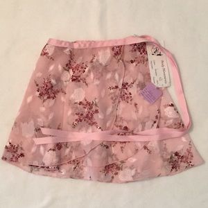 Body Movements Adult wrap ballet skirt NWT